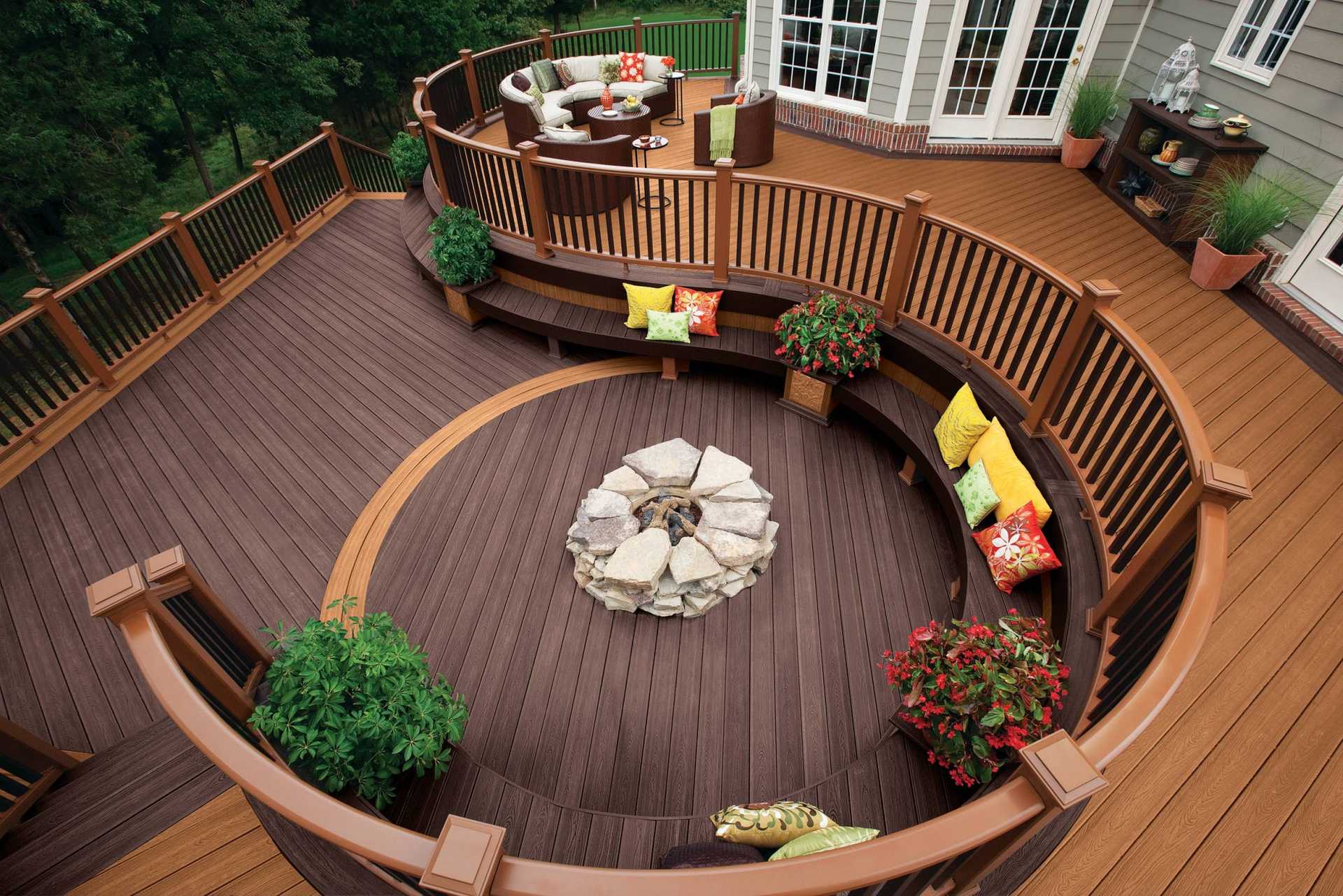 Maintaining and Replacing Your Deck